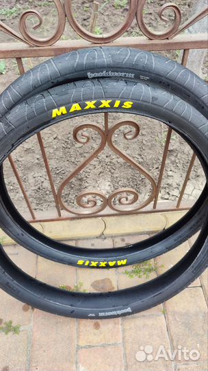 Две велопокрышки maxxis Hookworm 29