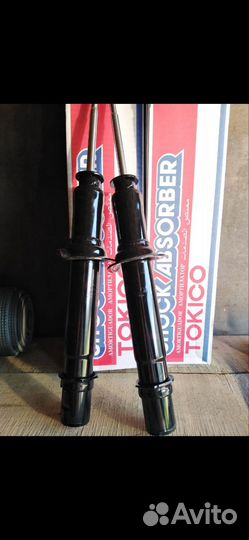 Стойки передние Хонда Аккорд 7