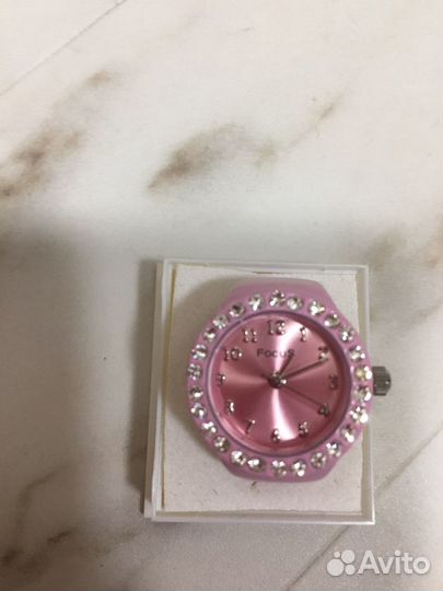 Часы на палец