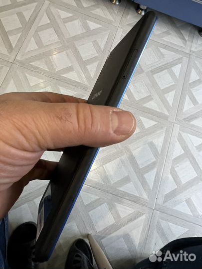 Планшет Lenovo TB-7703X