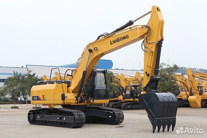 Гусеничный экскаватор LiuGong CLG925E, 2022