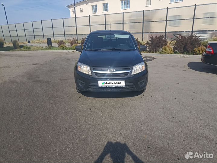 LADA Granta 1.6 МТ, 2015, 145 000 км