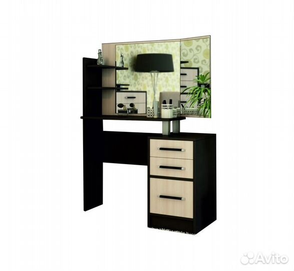 Туалетный столик