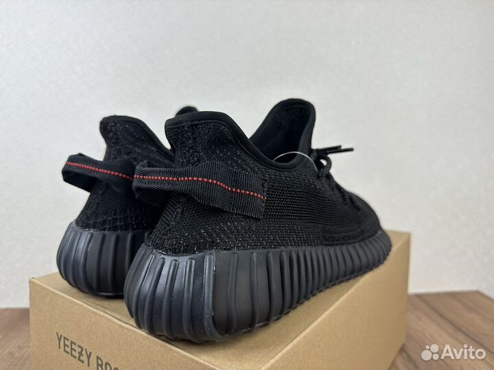 Кроссовки Adidas Yeezy 350. Размеры 42, 43, 44