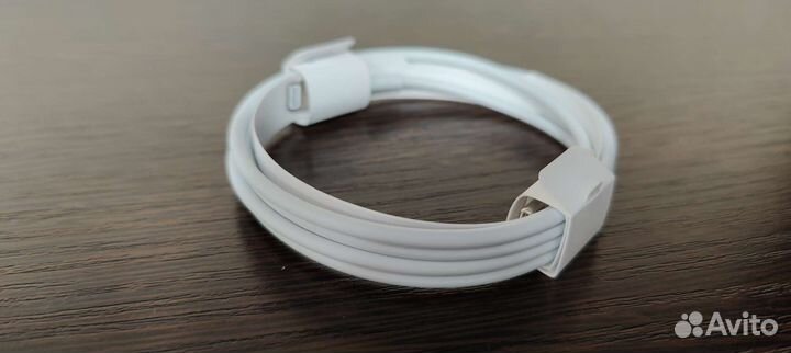 Кабель Lightning Apple USB-C 1m
