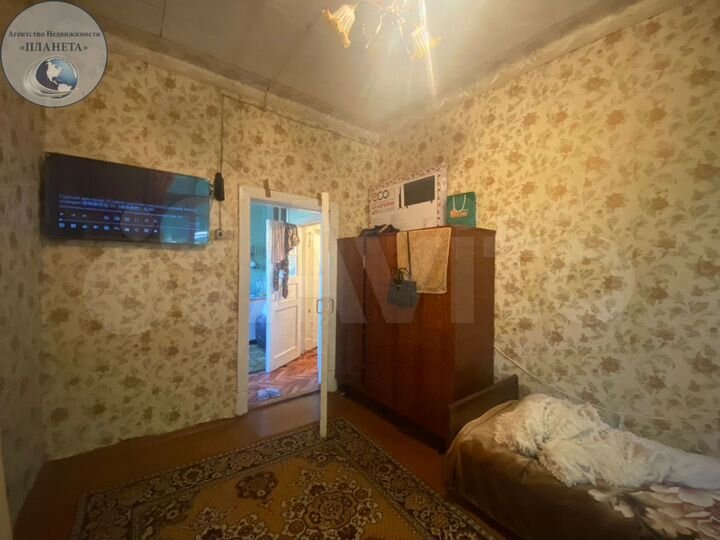 Комната 12 м² в 2-к., 1/2 эт.