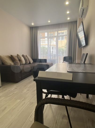 2-к. квартира, 43 м², 3/5 эт.