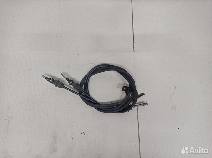 Volvo s60 s80 1999-2007 трос ручника 30793821