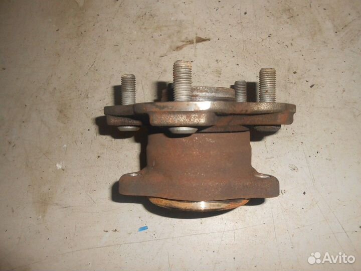 Ступица задняя (Lexus RX)