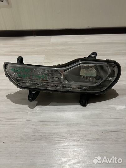 Левая Противотуманная фара ford kuga 2013