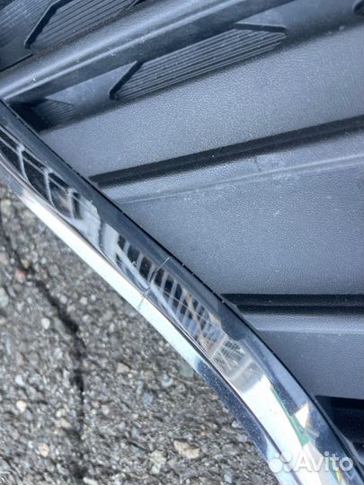 Решетка радиатора Hyundai Solaris