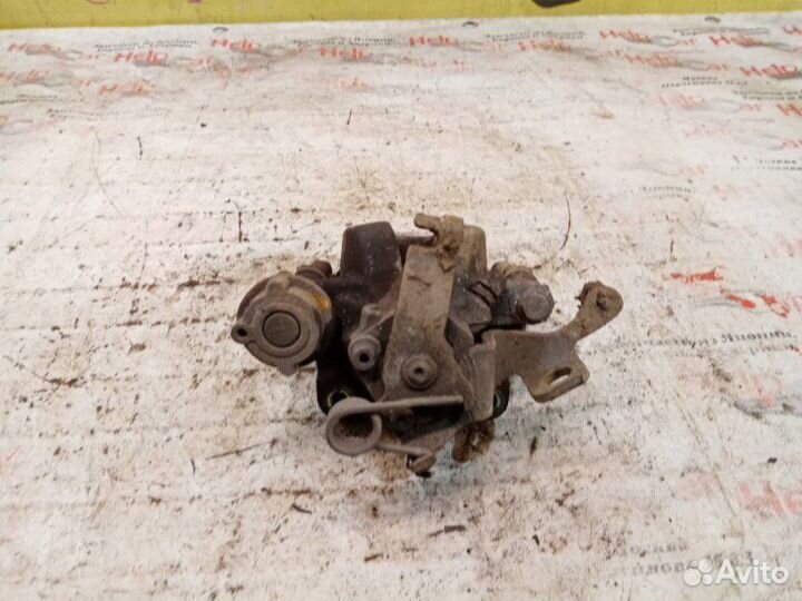 Суппорт задний левый Citroen C4 Picasso UD DV6TED4