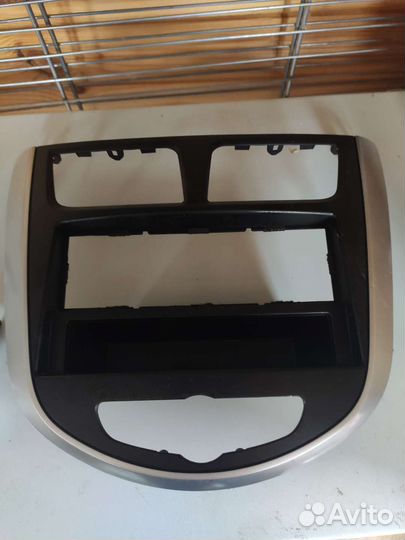 Рамка магнитолы Солярис