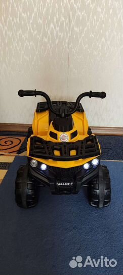 Детский квадроцикл на аккумуляторе бу