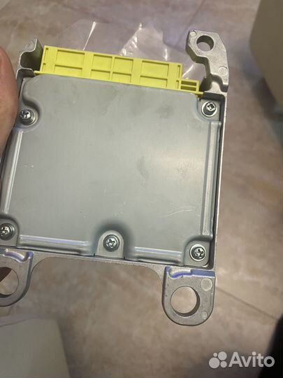 Блок управления SRS Lexus NX