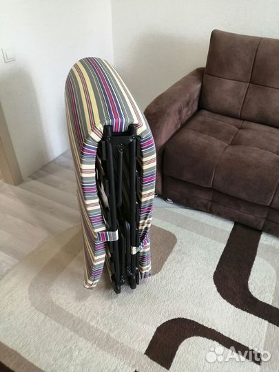 Раскладушка с матрасом