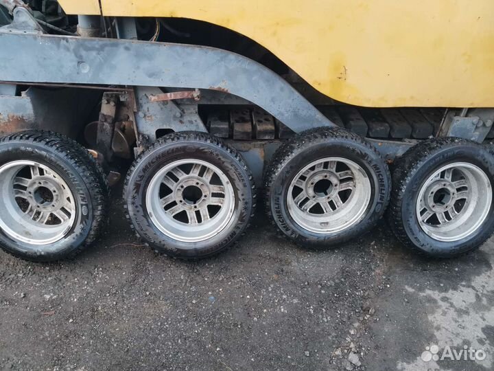 Колеса на ниву