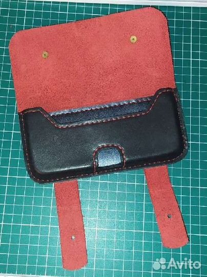 Кожаный чехол для телефона ручная работа