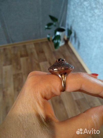 Шикарное кольцо