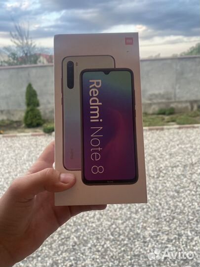 Телефон Xiaomi redmi note 8