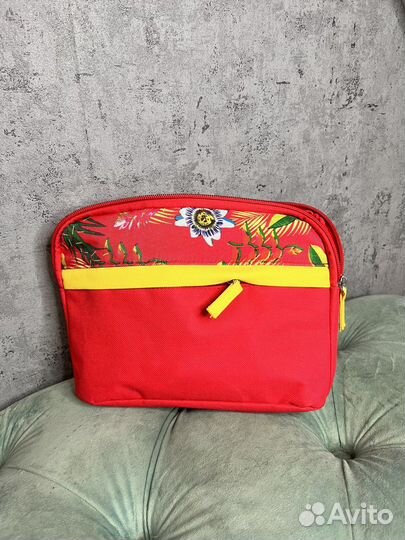 Косметичка yves rocher