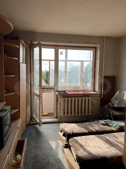 2-к. квартира, 54 м², 3/9 эт.