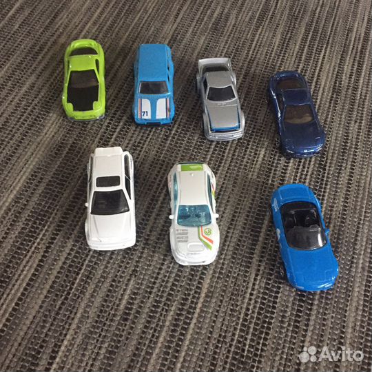 Машинки hot wheels