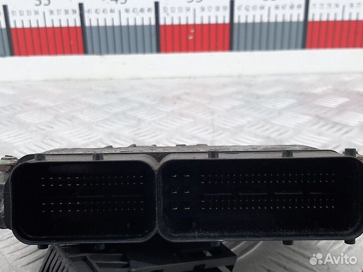 Блок управления двигателем Skoda Rapid