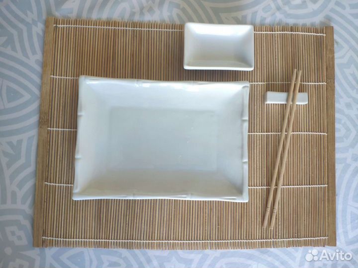 Набор посуды для суши