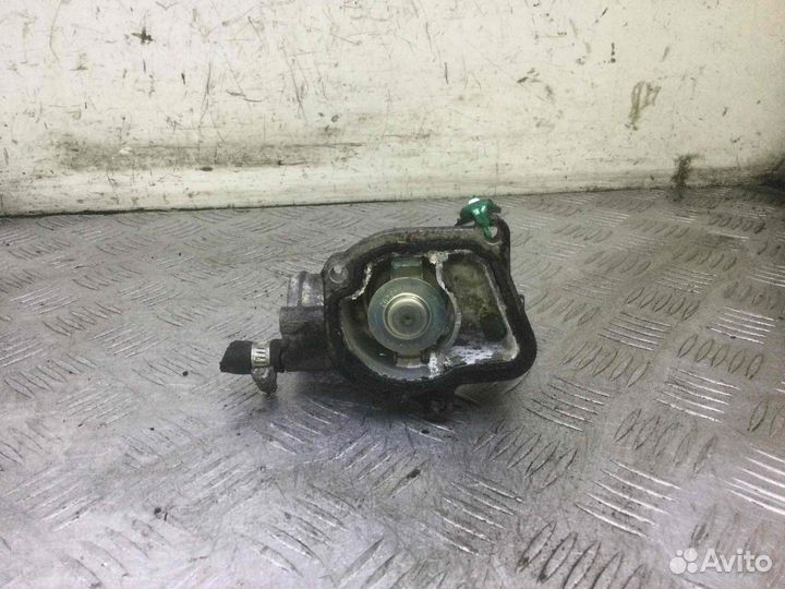 Корпус термостата Mercedes C-klasse a6462000715 64
