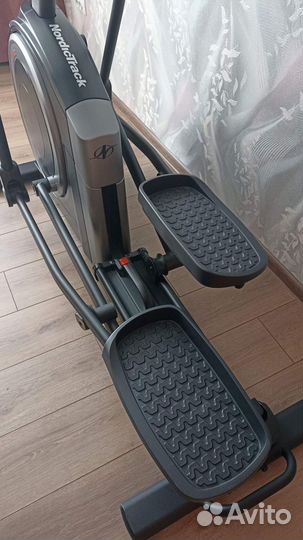 Эллиптический тренажер