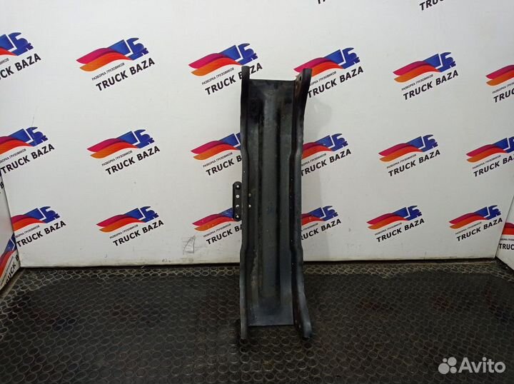 81412050016 Траверса рамы