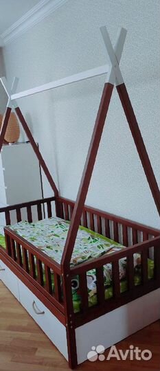 Кровать вигвам