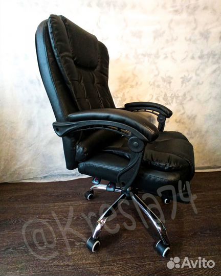 Компьютерное кресло из эко кожи с вибромассажем