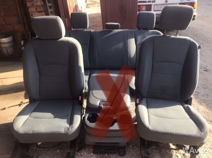 Dodge ram салон