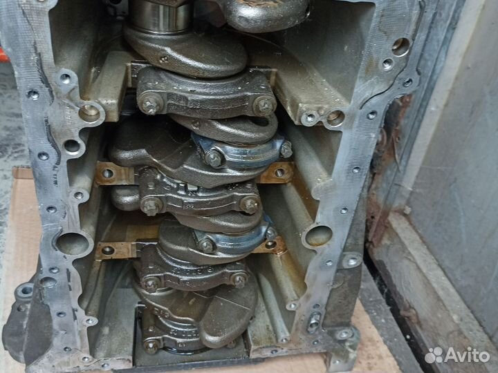 Блок двигателя М270910