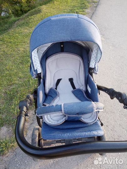 Продам коляску 2 в 1