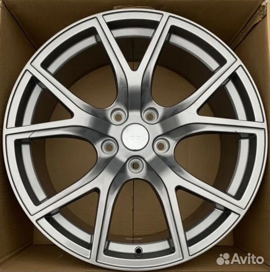 Комплект дисков R20 для jeep grand cherokee