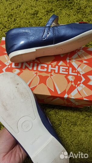 Кожаные туфли для девочки unichel, 30р