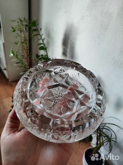 Хрустальная пепельница