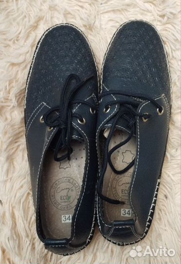Кроссовки для девочки 34 размер