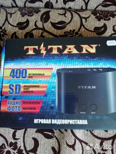 Игровая приставка, титан, 400 игр почти новая