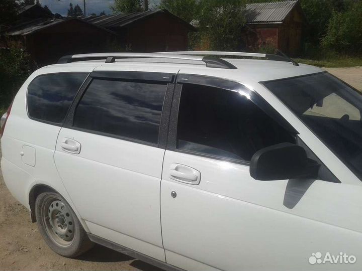 Дефлекторы/ветровеки LADA priora универлал