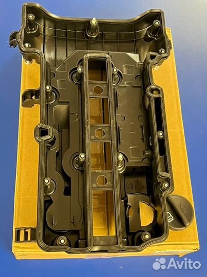 Клапанная крышка гбц Cruze Astra Corsa Meriva