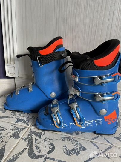 Горнолыжные ботинки lange спорт
