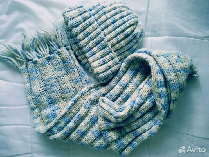 Комплект: шапка женская и шарф