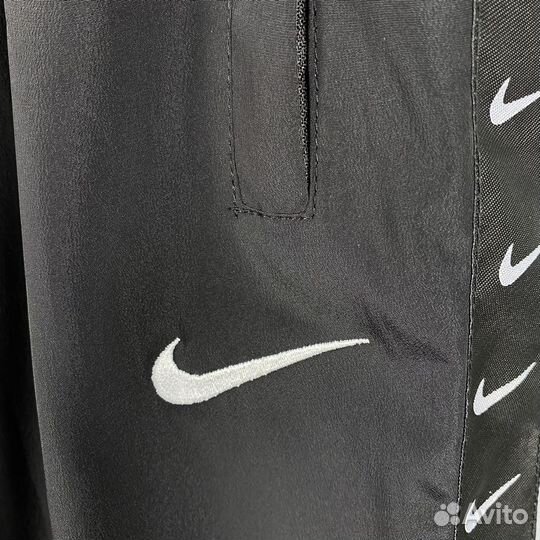 Штаны Nike Swoosh