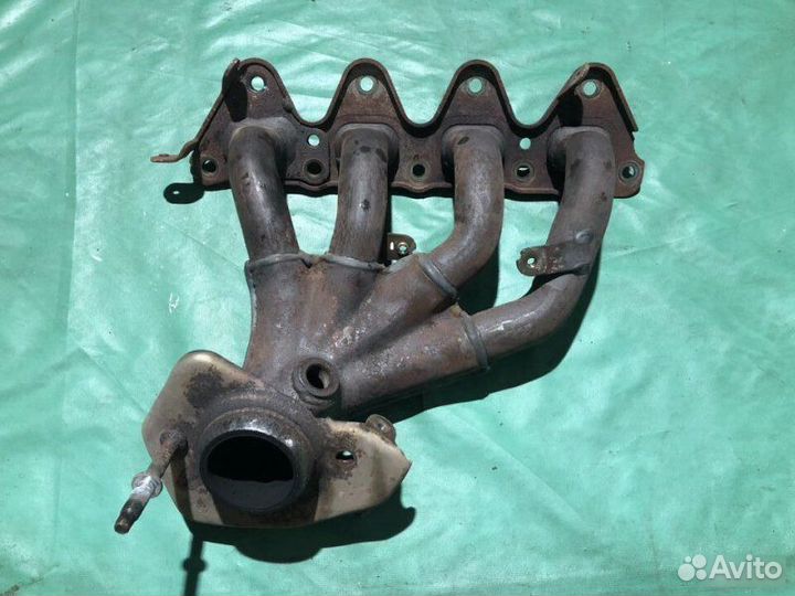 Выпускной коллектор Renault Logan 2