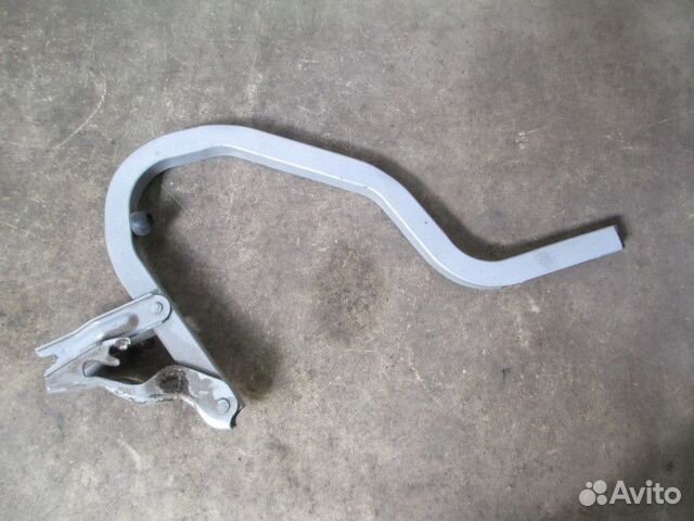 Петля крышки багажника Hyundai Accent II (+тагаз)