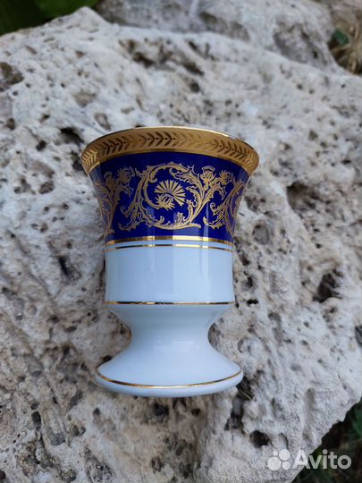 Коллекционный фарфоровый стакан